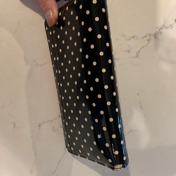Kate Spade wallet offers ton of space. - Picture 8 of 9